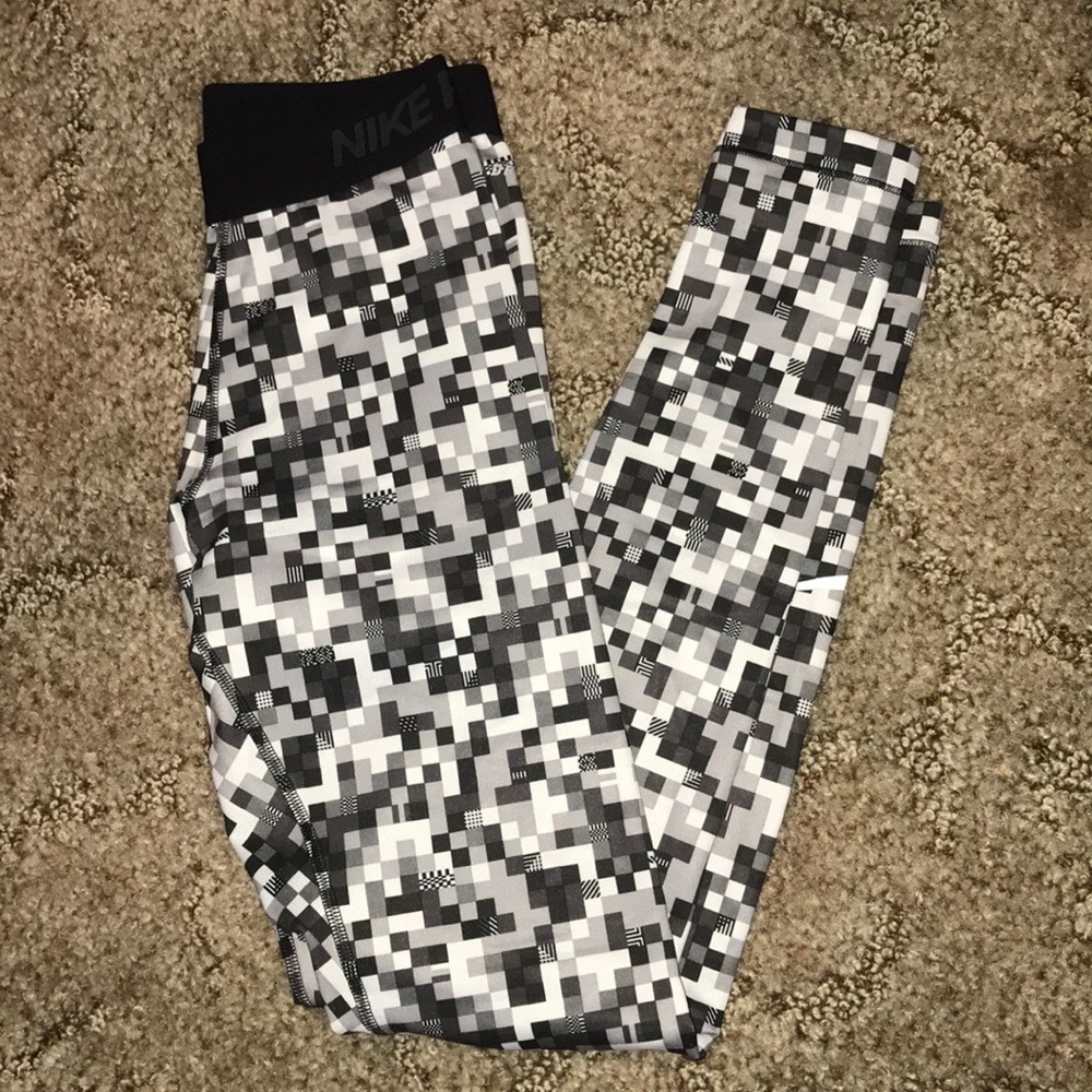 Nike Pro Leggings